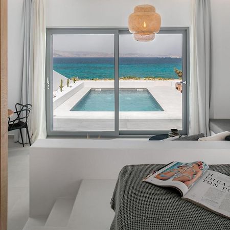 Seanfinity Beachfront Suites 미크리 비글라 외부 사진