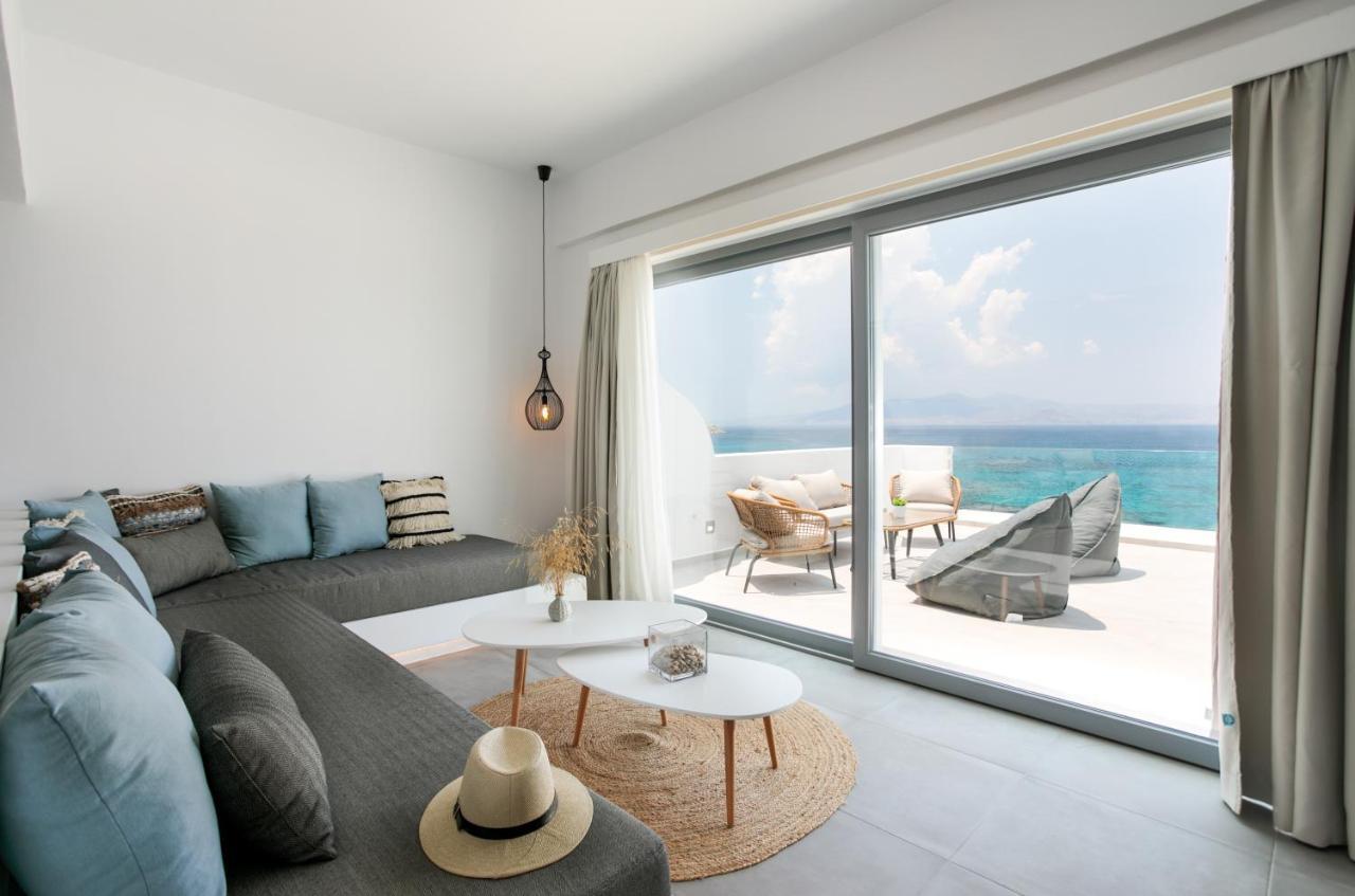 Seanfinity Beachfront Suites 미크리 비글라 외부 사진