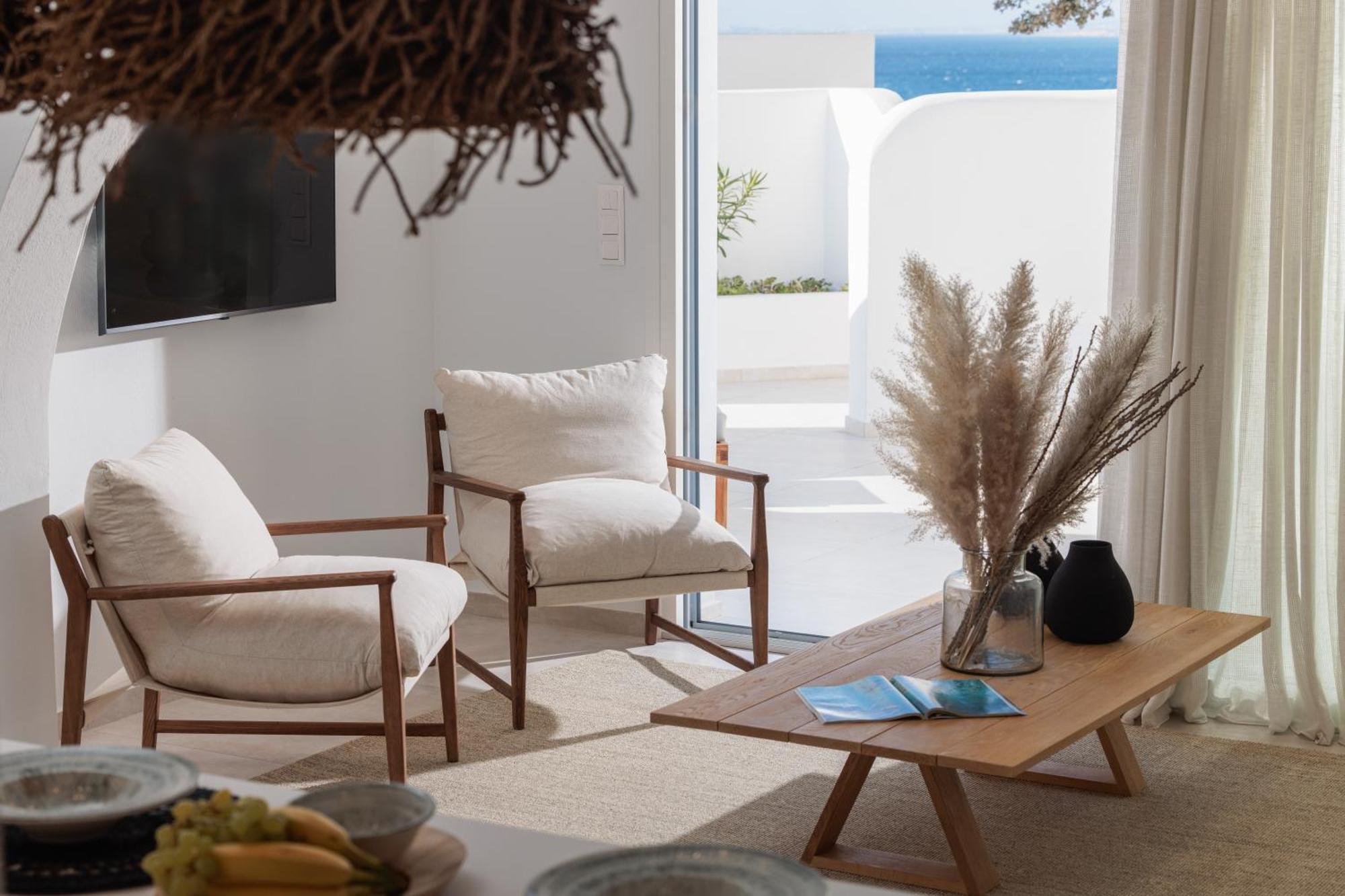 Seanfinity Beachfront Suites 미크리 비글라 객실 사진